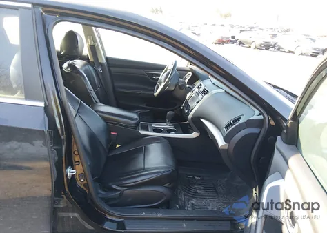 2015 Nissan Altima 2.5 Sv z USA, uszkodzony, nr VIN 1N4AL3AP4FC287252